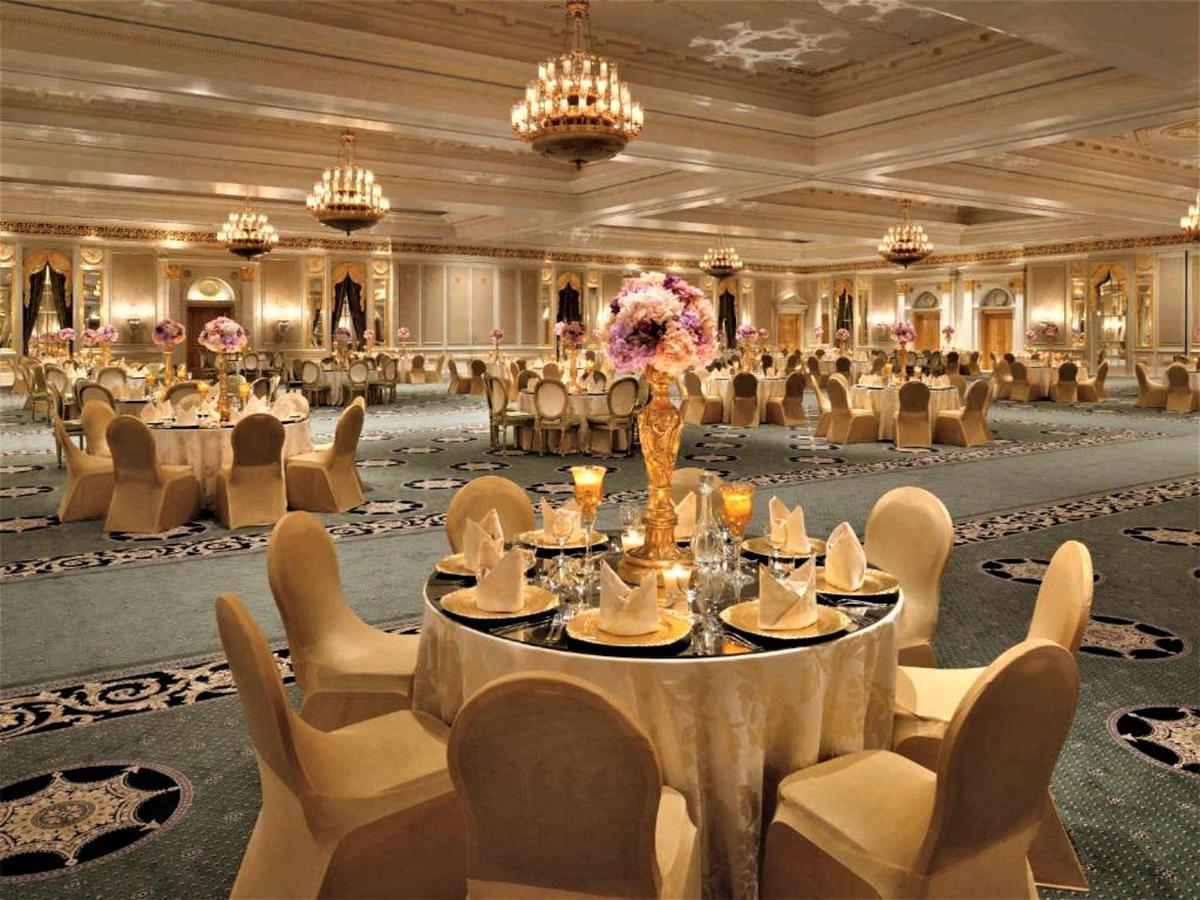 Moevenpick Hotel Ал Хубар Екстериор снимка The Imperial Ball Room